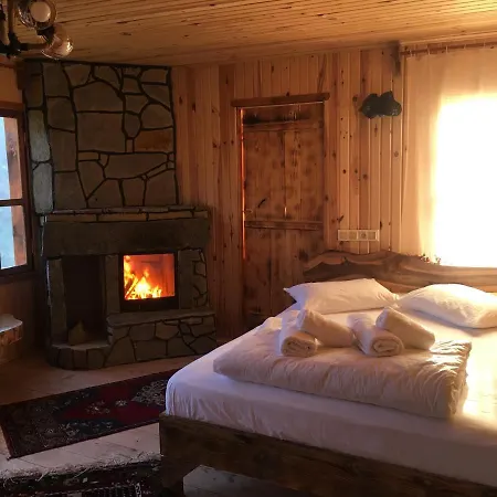 酒店 Huzur Otel&restoran